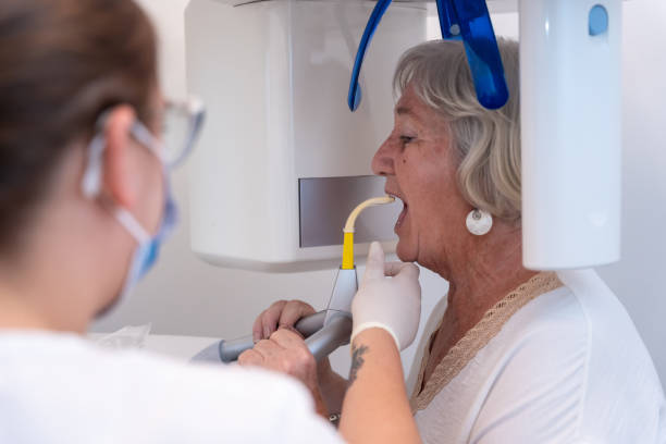 Best Broken or Cracked Tooth Emergency Dentist in East Shoreham, NY